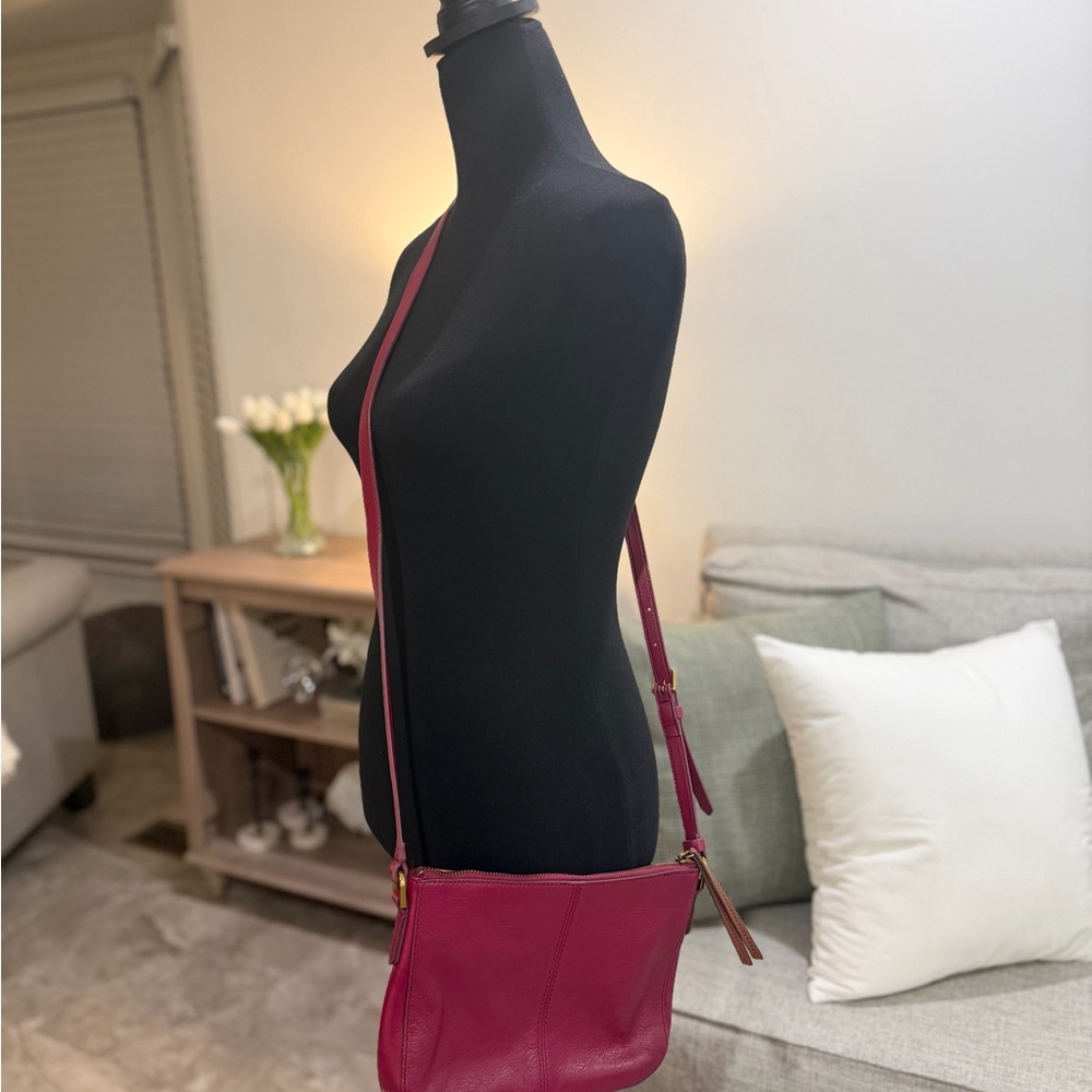 Fossil Farrah Pink Leather Crossbody Bag - Picture 4 of 10